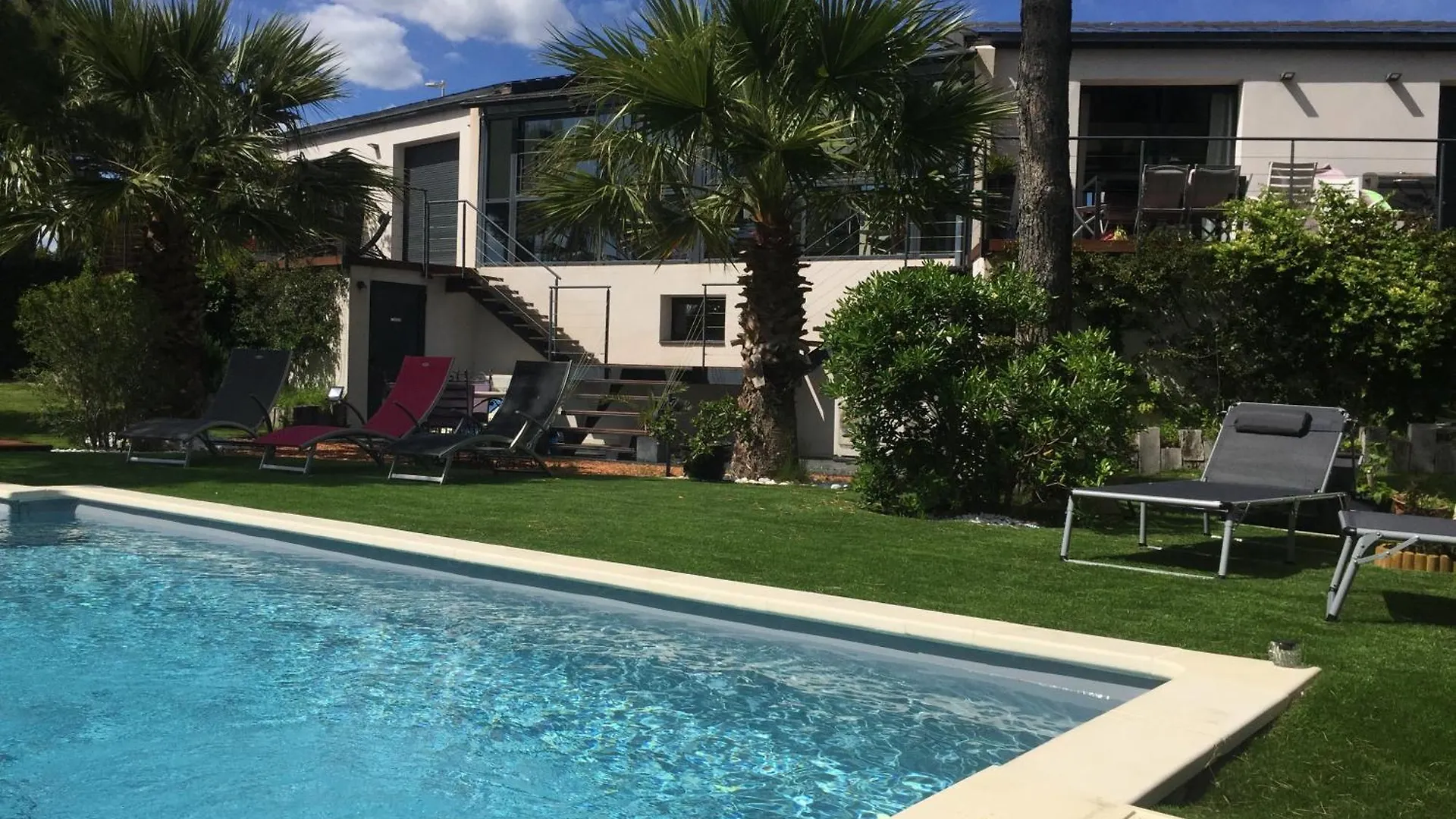 Guest house L'Escale Cote Bleue B&B And Spa Sausset-les-Pins