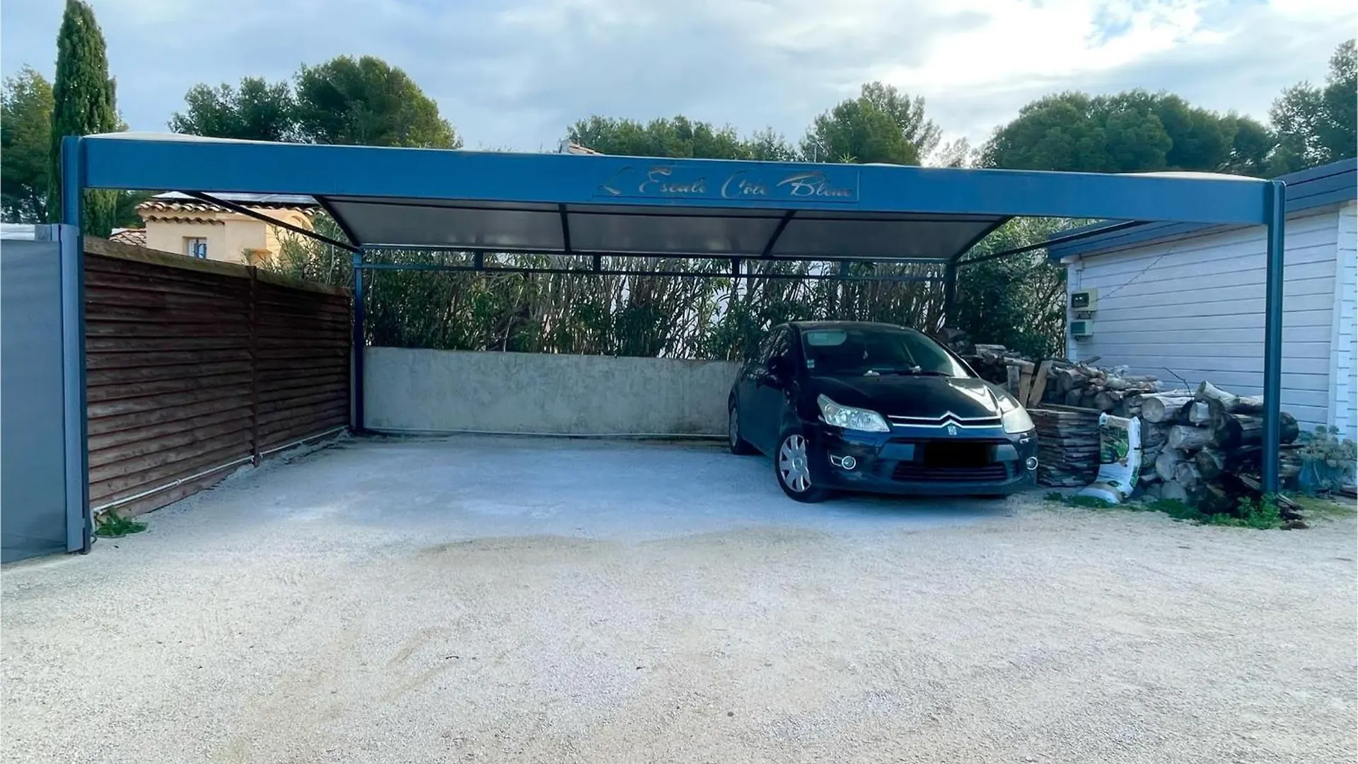 L'Escale Cote Bleue B&B And Spa Sausset-les-Pins 0*,  France