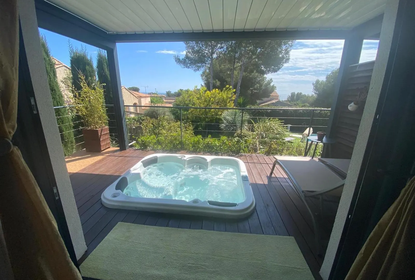 Pensionat L'Escale Cote Bleue B&B And Spa Sausset-les-Pins
