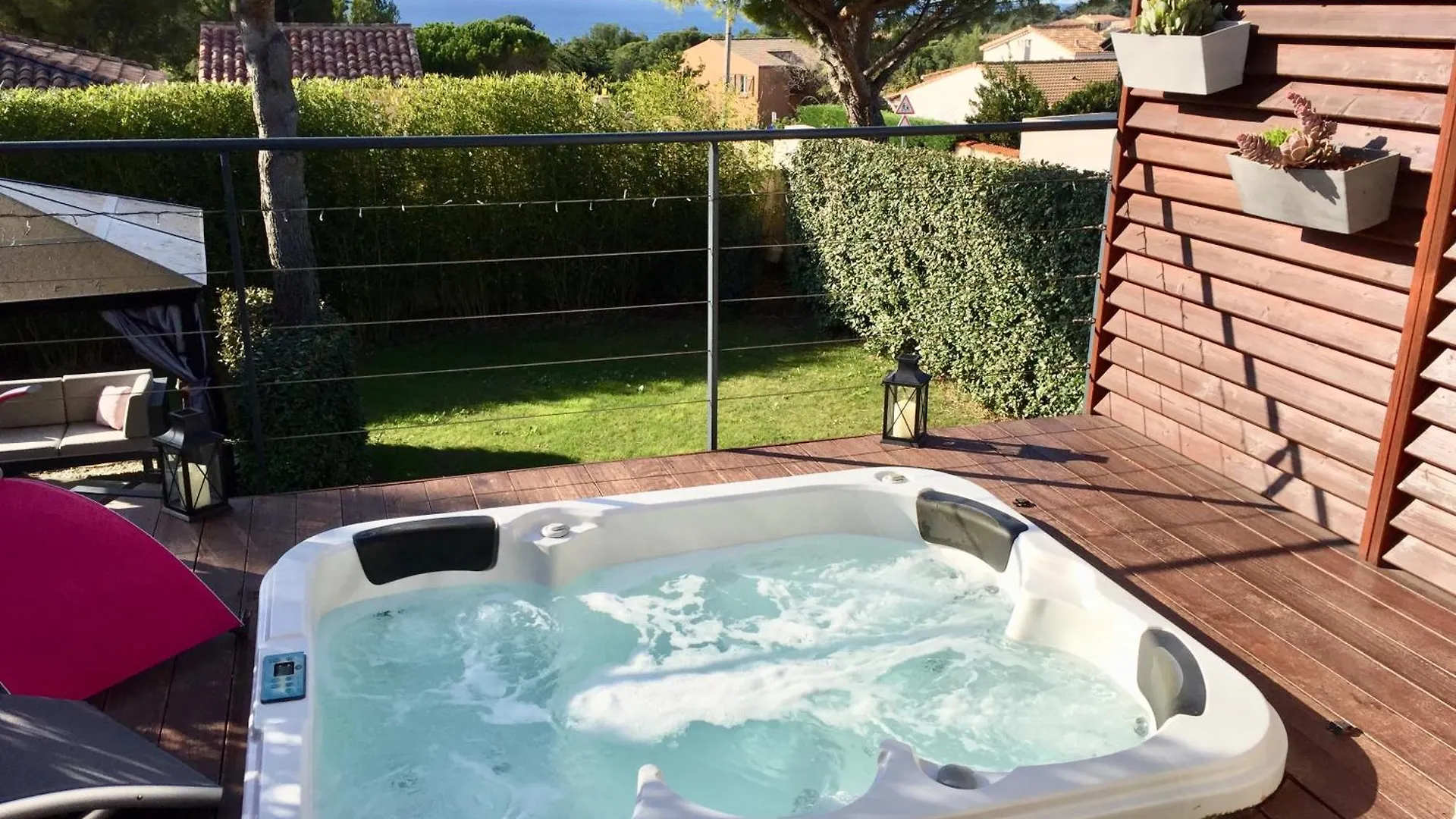 L'Escale Cote Bleue B&B And Spa Sausset-les-Pins