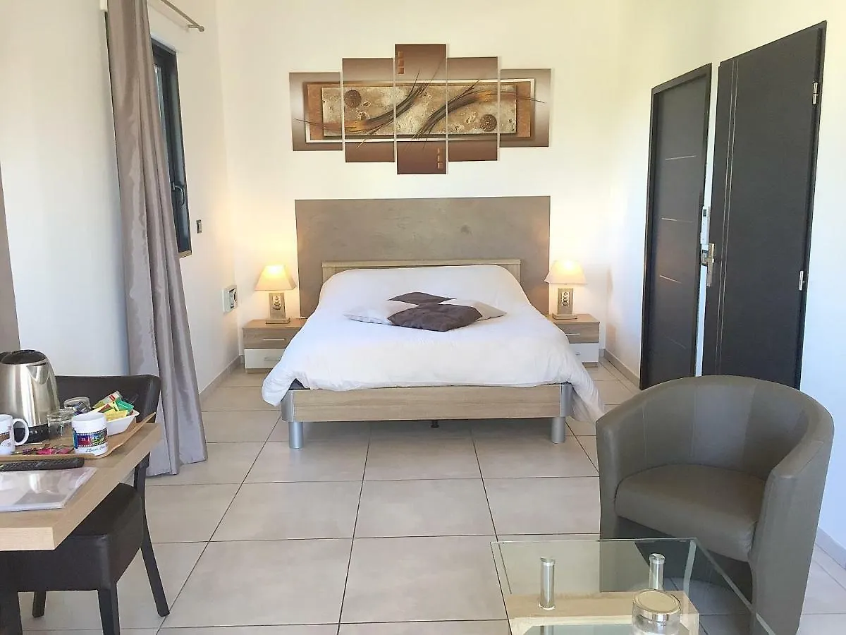 Pensionat L'Escale Cote Bleue B&B And Spa Sausset-les-Pins Frankrike